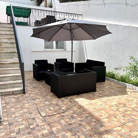Oieras Beach Suite 2 - Large Double Room With En-Suite Bathroom And Balcony Oeiras Esterno foto