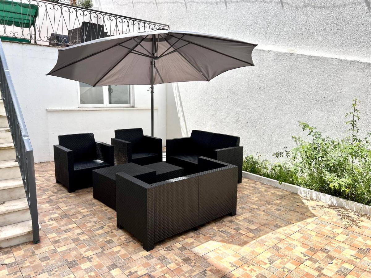 Oieras Beach Suite 2 - Large Double Room With En-Suite Bathroom And Balcony Oeiras Esterno foto